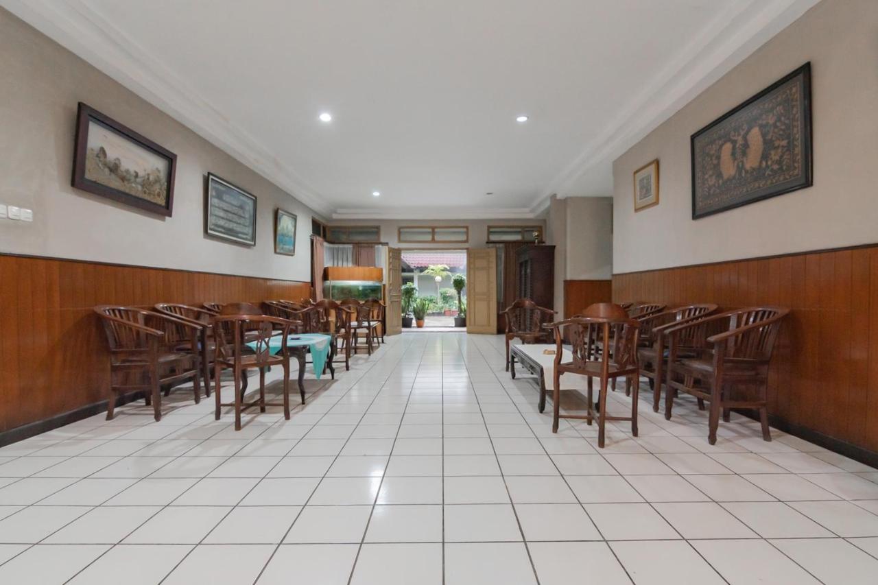 Hotel Koolkost Near Bandung Station Exteriér fotografie